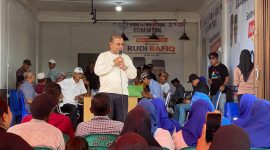 Cawagub nomor urut 2 Aunur Rafiq menggelar silahturahmi bersama simpatisannya di Posko Kemenangan HMR ber-Aura Kecamatan Tebing. Foto: istimewa