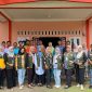 Kelompok Kuliah Kerja Nyata (KKN) Universitas Karimun melaksanakan program sosialisasi dan penerapan biopori di Desa Tanjung Kilang, Kecamatan Durai. Foto: Dokumen