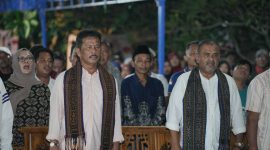 Pasangan Calon Gubernur dan Wakil Gubernur Kepri Muhammad Rudi dan Aunur Rafiq bersilahturahmi dengan warga Tanjung Pinggir Sekupang. Foto: Istimewa