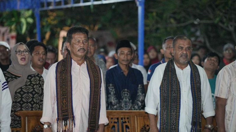 Pasangan Calon Gubernur dan Wakil Gubernur Kepri Muhammad Rudi dan Aunur Rafiq bersilahturahmi dengan warga Tanjung Pinggir Sekupang. Foto: Istimewa