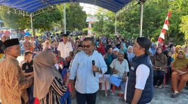 Calon Wakil Gubernur Kepulauan Riau nomor urut 2 Aunur Rafiq melakukan kampanye di sejumlah titik di Kecamatan Kundur Barat, Selasa, 15 Oktober 2024. Foto: istimewa