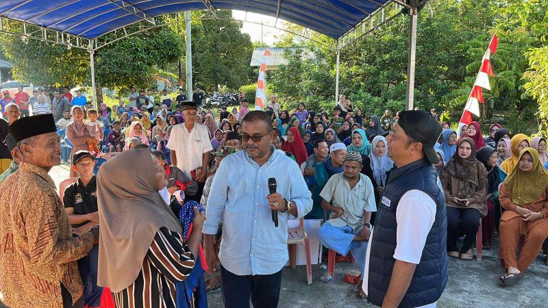 Calon Wakil Gubernur Kepulauan Riau nomor urut 2 Aunur Rafiq melakukan kampanye di sejumlah titik di Kecamatan Kundur Barat, Selasa, 15 Oktober 2024. Foto: istimewa