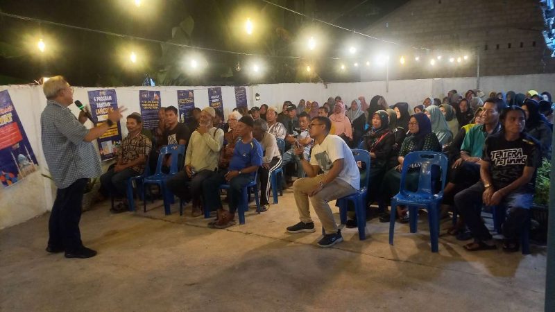 Cabup Firmansyah Paparkan Program Optimalisasi Pendidikan dan Kesehatan ke Masyarakat Paya Lebar Moro. Foto: istimewa