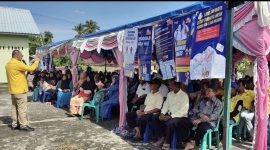 Raja Rafiza mengkampanyekan Paslon Firman-Ery di Desa Telaga Tujuh. Foto: istimewa