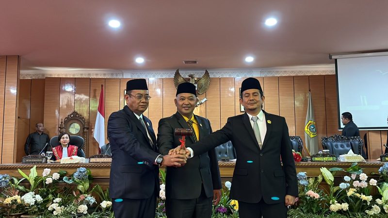 Pimpinan DPRD Karimun periode 2024-2029. Foto: ricky/KepriHeadline.id