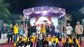 Kemeriahan Pentas Seni Akhiri Pengabdian Mahasiswa KKN Universitas Karimun di Desa Penarah. Foto: Dokumen Mahasiswa