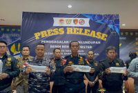 Kanwil DJBC Kepri merilis pengungkapan penanganan kadus penyeludupan benih lobster. Foto: istimewa