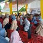 Pasangan Firman-Ery melaksanakan kampanye monologis di Bukit Tembak, Kelurahan Sungai Pasir, Kecamatan Meral. Foto: Ricky/istimewa