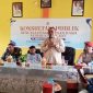 Direktur PT Berkah Samudera Karimun Jusri Sabri memaparkan rencana pengelolaan hasil sedimentasi laut ke masyarakat Meral Barat. Foto: Istimewa