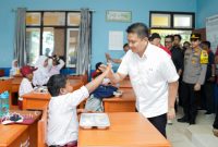 PT Timah Dukung Program Makan Bergizi Bagi Pelajar di Bumi Laskar Pelangi. Foto: Istimewa