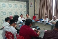 Suasana Rapat Dewan Pengupahan digelar di Kantor Disnaker Karimun. Foto: Istimewa