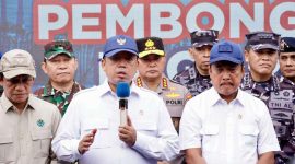 Menteri ATR/BPN Nusron Wahid memberikan Keterangan Pers. Foto: Biro Humas Kementerian ATR/BPN