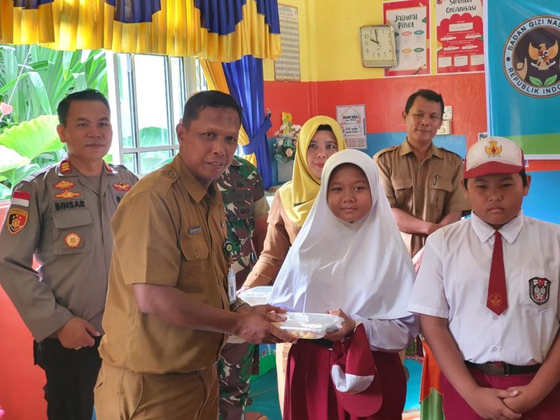 Program Makan Gratis mulai direalisasikan di Kabupaten Karimun. Foto: istimewa/KepriHeadline.id
