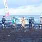 Cegah Abrasi dan Jaga Ekosistem Pesisir, PT Timah Tanam 3000 Mangrove di Pantai Sesai Party Beach. Foto: Humas PT Timah.