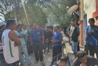Tuntut Gaji yang Belum Dibayar, Petugas Kebersihan di Karimun Gelar Aksi Mogok Kerja. Foto: Istimewa