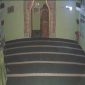Tangkapan layar rekaman CCTV Masjid. 