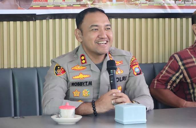 Kapolres Karimun AKBP Robby Topan Manusiwa. Foto: Istimewa