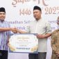 Dukung Kegiatan Pesantren Kilat Ramadan, PT Timah Serahkan Bantuan untuk Taman Bacaan Menara Bestari Belitung Timur. FOTO: Humas PT Timah/KepriHeadline.id