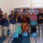 PT Pelabuhan Karimun Bagikan 103 Paket Sembako untuk Warga Sekitar dan Pensiunan. Foto: Istimewa