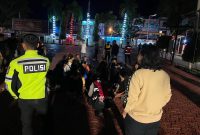 Puluhan remaja dan sepeda motor diamankan di Mapolres Karimun. Foto: Dokumen Satlantas Polres Karimun.