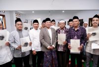 Serahkan Sertipikat di Kudus, Menteri Nusron Tegaskan Pentingnya Redistribusi Tanah yang Produktif dan Berkeadilan. Foto: Istimewa