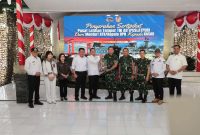Komitmen Selesaikan Persoalan Aset TNI, Menteri Nusron Serahkan Sertipikat Tanah untuk Puslatpur TNI AD Terluas se-Asia. Foto: Biro Humas Kementerian ATR/BPN