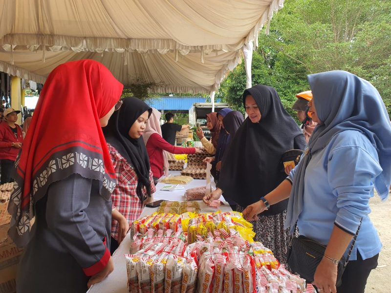 Warga Serbu Operasi Pasar di Teluk Uma, Berikut Jadwal di Pasar Lainnya. Foto: Istimewa