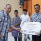 Momen Ramadan 1446 Hijriah, PT Timah Salurkan Ratusan Paket Sembako Bagi Nelayan di Pulau Kundur. FOTO: Corporate Communication PT Timah Tbk