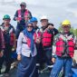 Tingkatkan Hasil Tangkapan Nelayan dan Jaga Ekosistem Pesisir, PT Timah Lepaskan Ribuan Bibit Kepiting Bakau di Perairan Kundur dan Karimun. FOTO: Corporate Communication PT Timah Tbk