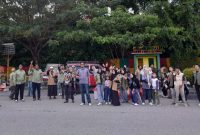 Komunitas Motor HIB Karimun Gelar 'Buke On The Road' Part 4, Bagikan Sembako ke Panti Asuhan dan Ribuan Paket Takjil untuk Masyarakat. FOTO: Istimewa/KepriHeadline.id