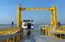 Kapal Roro usai berlabuh di Pelabuhan Parit Rempak, Kecamatan Meral. FOTO: Istimewa