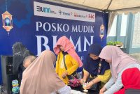 Mudik Aman dan Nyaman, Timah Bersama PT Bukit Asam dan Hutama Karya Sediakan Posko Bagi Pemudik di Trans Sumatera Lampung-Palembang . FOTO: Corporate Communication PT Timah Tbk