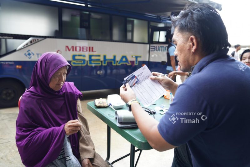 Berikan Layanan Kesehatan Gratis Bagi Masyarakat di Pulau Belitung, PT Timah Kerahkan Mobil Sehat. FOTO: Corporate Communication PT Timah