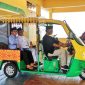 Gubernur Kepulauan Riau, Ansar Ahmad, mengajak Menteri Pendidikan Tinggi, Sains, dan Teknologi Republik Indonesia, Prof. Brian Yuliarto saat mengunjungi Pulau Penyengat, Tanjungpinang. FOTO: Diskominfo Kepri
