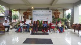 Kegiatan Sosial dan Lingkungan Semarakkan Dharma Santi BUMN 2025 di Regional Palembang. FOTO: Istimewa