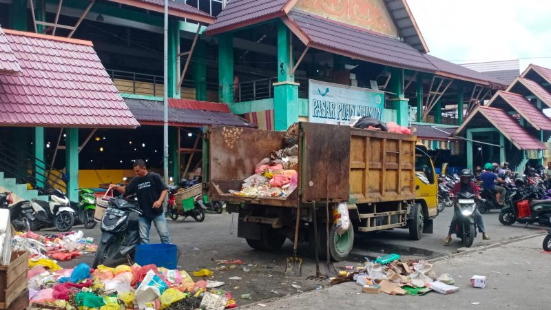 Volume Sampah Meningkat di Karimun Pascalebaran, DLH Gencarkan Pembersihan. FOTO: Istimewa