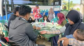Hadir di Desa Belo Laut, Sebanyak 125 Warga Bisa Berobat Gratis di Mobil Sehat PT Timah. FOTO: Corporate Communication PT Timah 