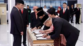 Lantik Pejabat Struktural, Menteri Nusron Tegaskan Pentingnya Sistem Rotasi Berkala. FOTO: Biru Humas Kementerian ATR/BPN