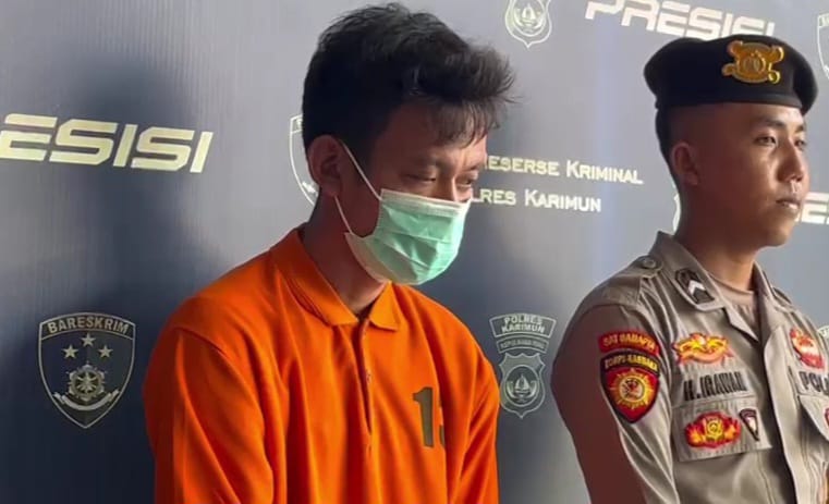 Tersangka Penganiayaan Balita 2 Tahun di Karimun Doni (25).