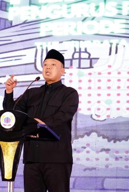 Pengukuhan PP KAPTI-Agraria 2025-2028, Menteri Nusron Tekankan Pentingnya Kontribusi dalam Transformasi Pelayanan Kementerian ATR/BPN