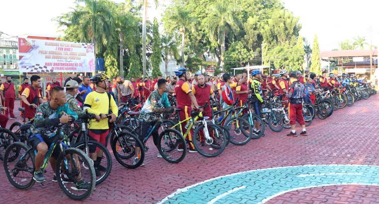 Kegiatan Funbike Polres Karimun. FOTO: Dokumen Polisi