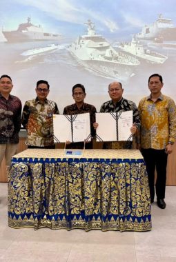 PT DAK dan PT PAL Indonesia Menjalin Kerja Sama dalam Memperkuat Industri Perkapalan Nasional