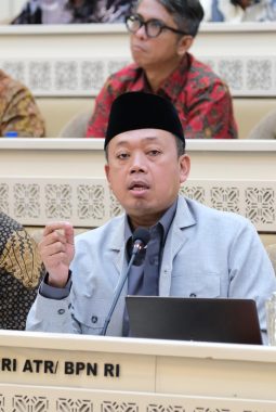 Bahas Isu Jual-Beli Pulau Bersama Komisi II DPR RI, Menteri ATR/Kepala BPN Tegaskan Tanah di Indonesia Tidak Bisa Dimiliki Asing