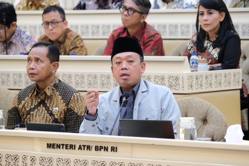 Bahas Isu Jual-Beli Pulau Bersama Komisi II DPR RI, Menteri ATR/Kepala BPN Tegaskan Tanah di Indonesia Tidak Bisa Dimiliki Asing. FOTO: Kementerian ATR/BPN