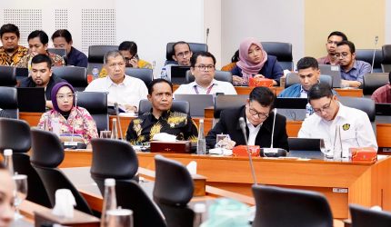 Rapat Bersama Badan Anggaran DPR RI, Sekjen Kementerian ATR/BPN Optimis Ada Peningkatan PNBP pada 2026