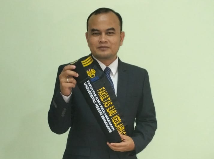 Dosen Universitas Karimun Dr Fadli Surahman, S.Pd., M.Pd