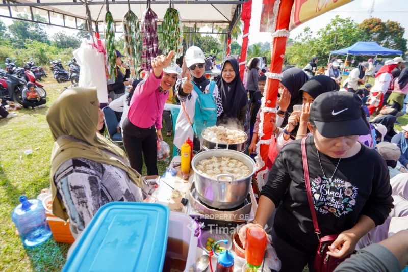 UMKM Ketiban Berkah dari Pekan Sehat HUT ke-49 di Belinyu, Dagangan Ludes Hingga Promosikan Produk