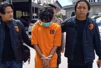 Pelaku RDP digiring anggota Satreskrim Polres Karimun. FOTO: ricky/kepriheadline.id