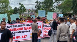 Ratusan Warga Protes, Lahan Garapan Puluhan Hektar Beralih ke Perusahaan