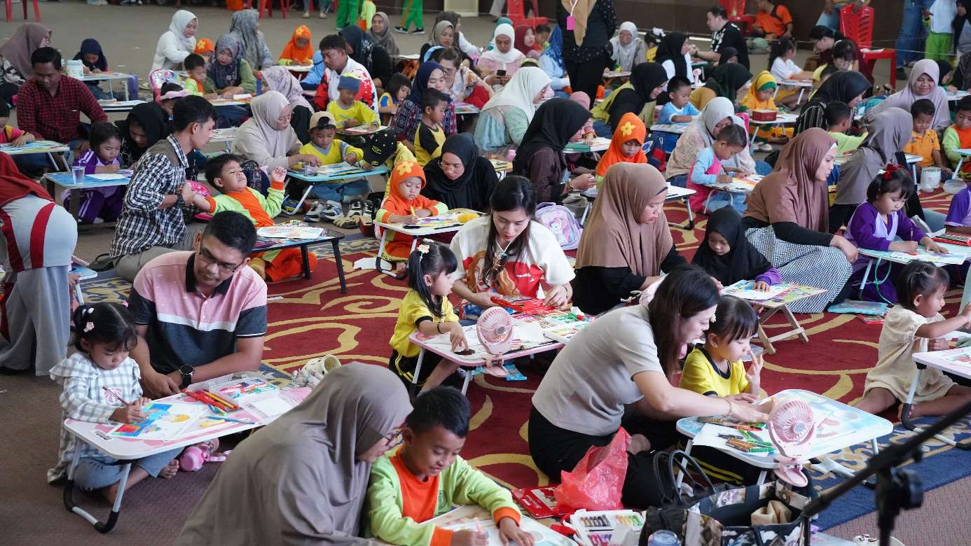Ratusan Anak Antusias Ikuti Lomba Mewarnai Digelar PT MOS dan Komunitas Ibu Kreatif Karimun.